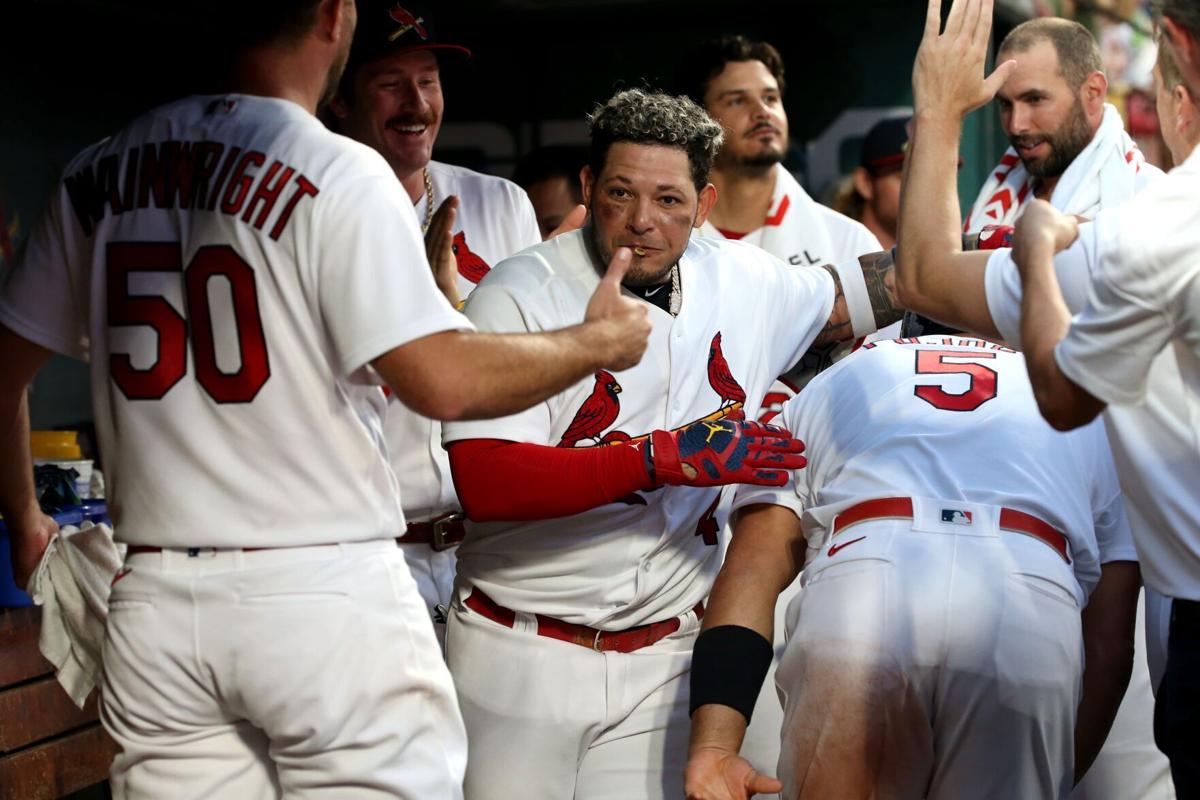 MLB - These Cards are all the way in. With 2️⃣0️⃣3️⃣ victories, Waino & Yadi  have the most team wins as a starting battery in MLB history.