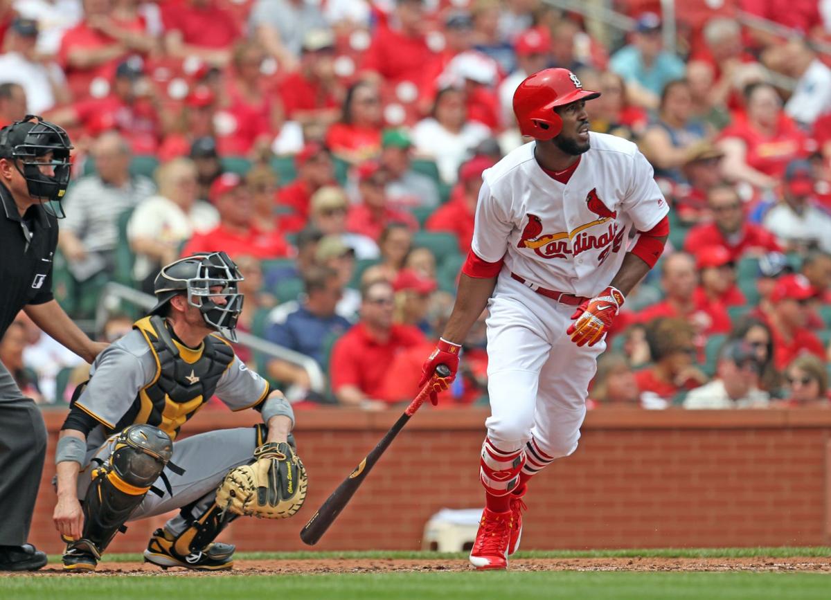 Lynn, Peralta lead Cardinals to sweep of Reds