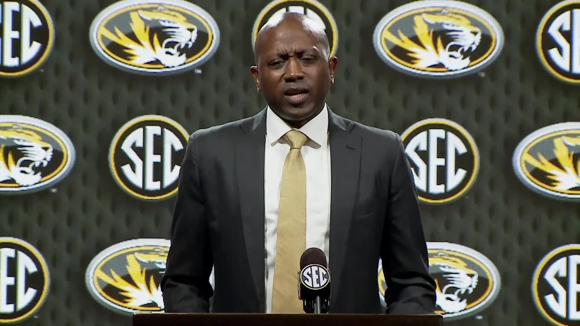 stltoday.com - Eli Hoff | Post-Dispatch - Mizzou men's basketball grinds out win over No. 22 Tennessee