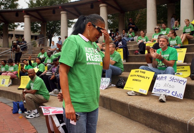 Rally for Reggie Clemons in Kiener