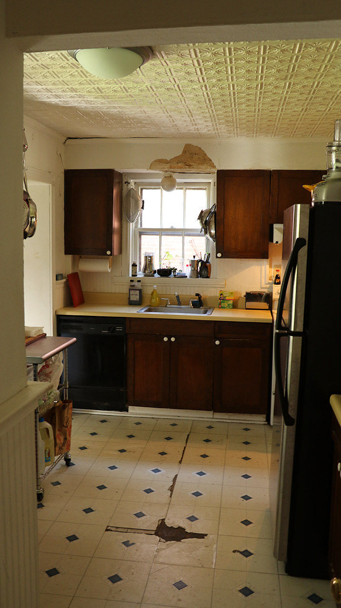 Get a peek inside the 'Exorcism Live!' house Entertainment