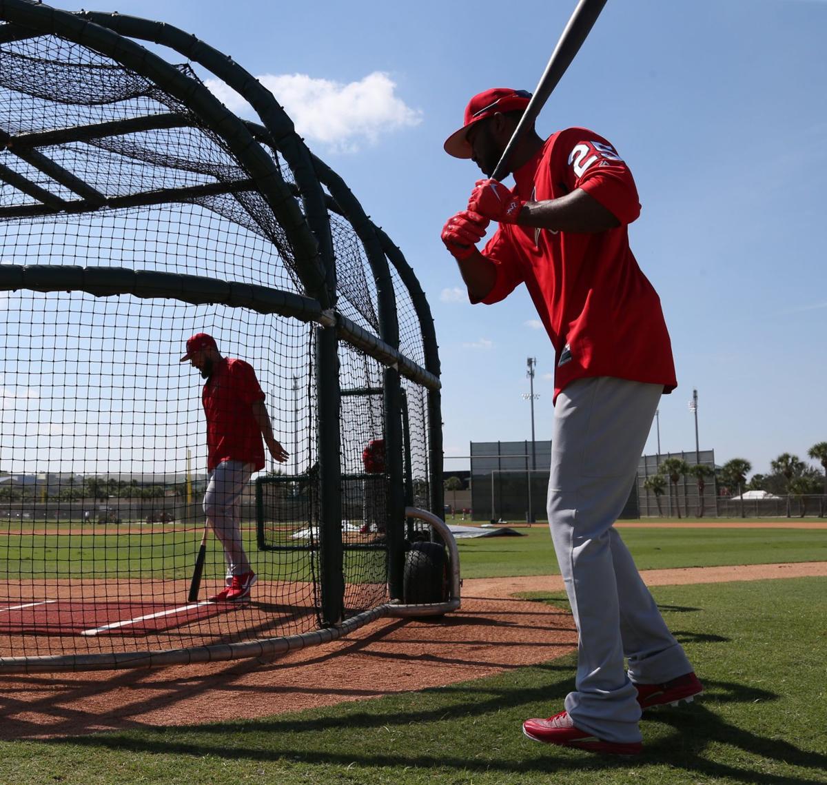 Full Squad Workouts begin at Cardinals Spring Training | St. Louis Cardinals | www.bagssaleusa.com/product-category/belts/