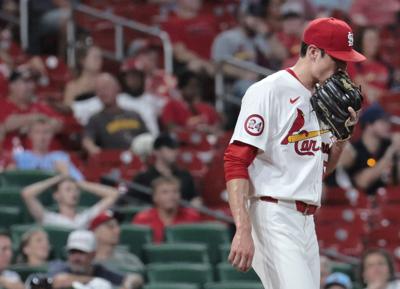 Padres beat Cardinals 7-5 in game 2