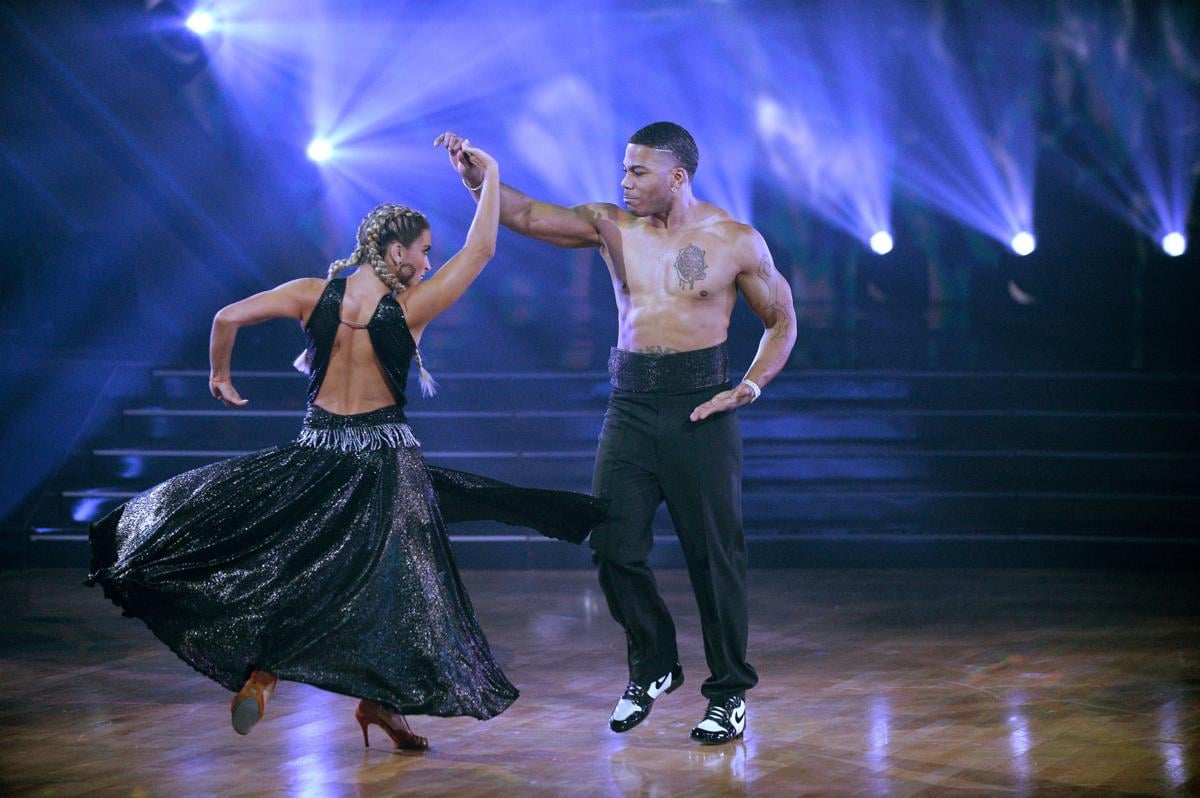 Nelly Lands His First Perfect Score And Heads To The Dancing With The Stars Finals The Blender Stltoday Com