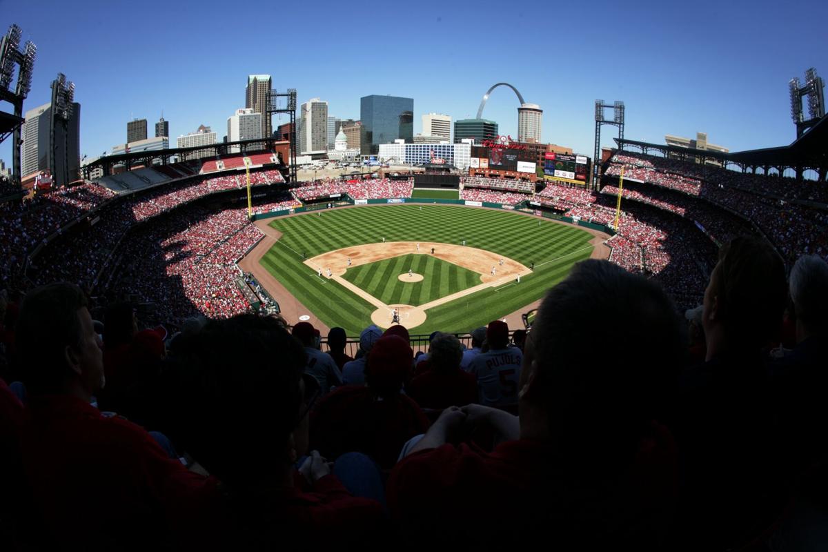 St. Louis Development Plays Off Busch Stadium - The New York Times