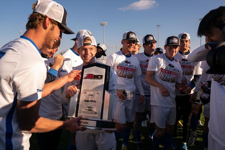 �����Ӱ�ԭ�� University plays Loyola-Chicago for A-10 Championship