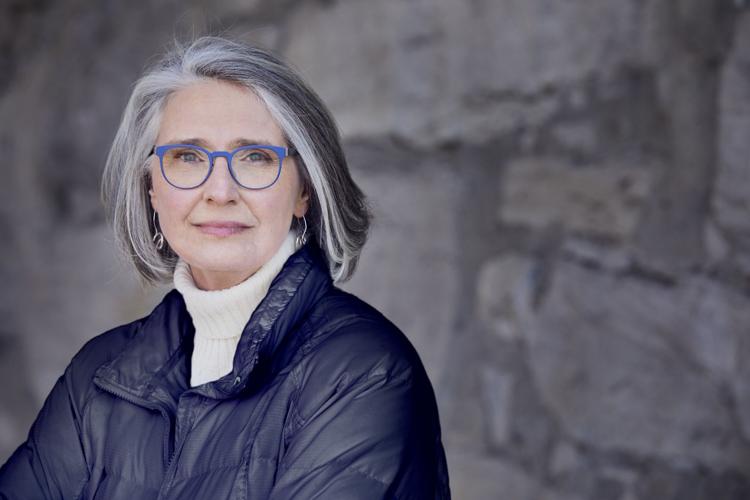 Review Curiosities join murder mysteries in new novel by Louise Penny