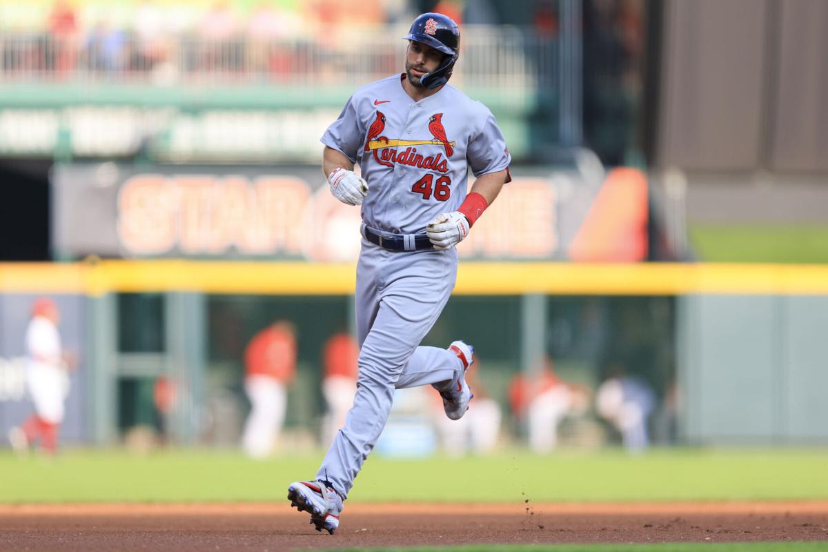 Adam Wainwright says girl is Cardinals 'good luck charm