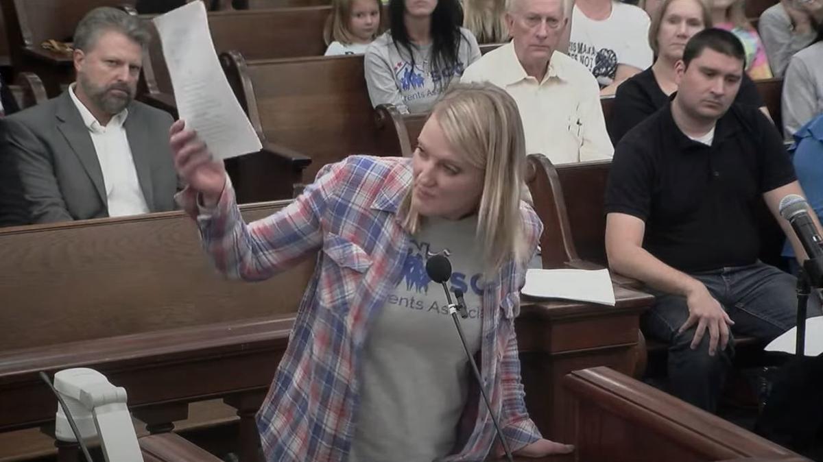 Lindi Williford announces lawsuit against St. Charles County Health Department
