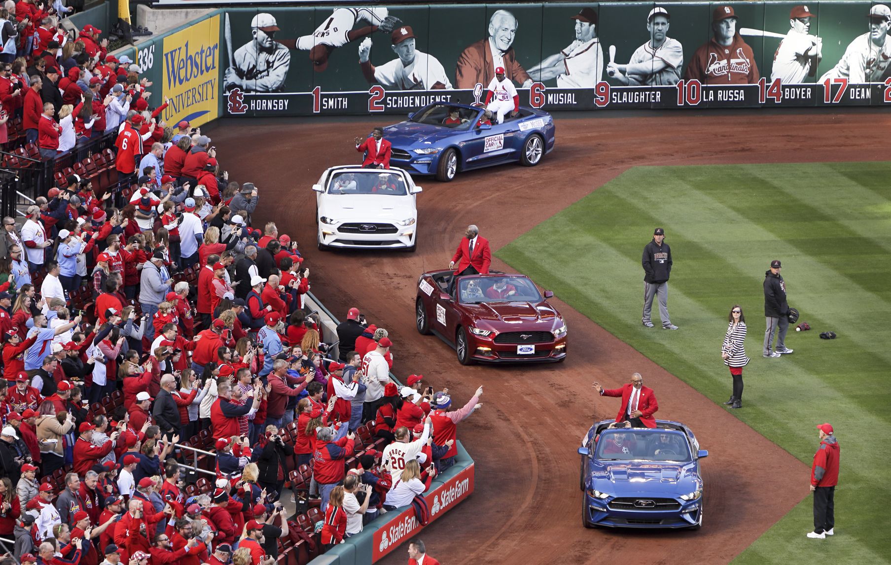 Scenes From Downtown As Fans Gather For Cardinals Opening Day | St ...