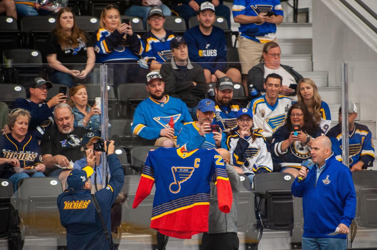 The '90s are back: Blues' commemorative jerseys look back to the days of  Hull and Gretzky - St. Louis Game Time