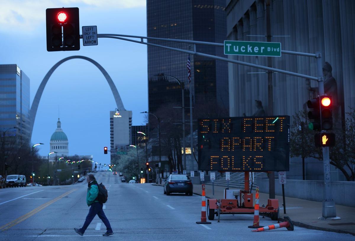 Social distancing St. Louis