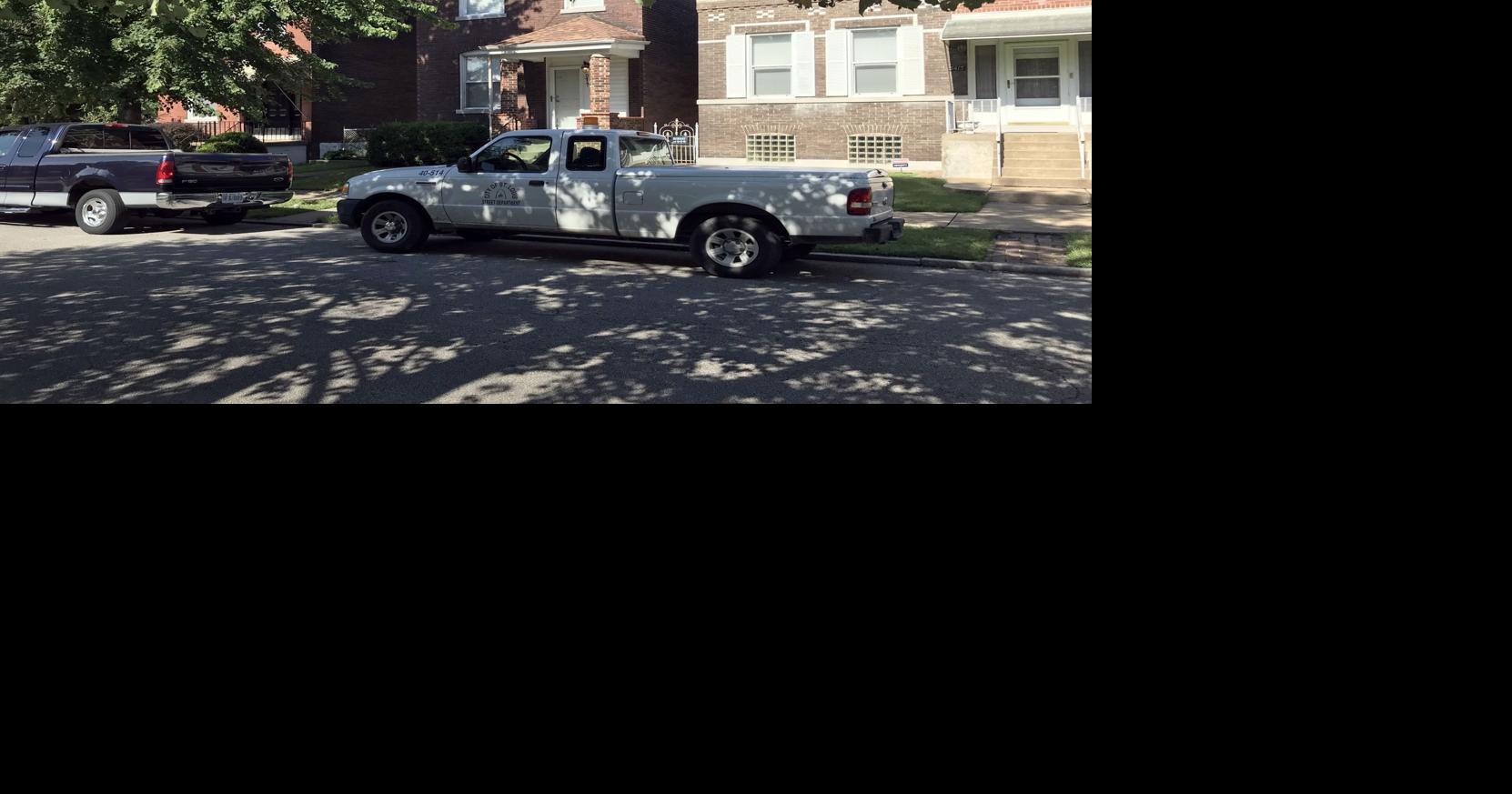 Man killed during carjacking in Carondelet neighborhood