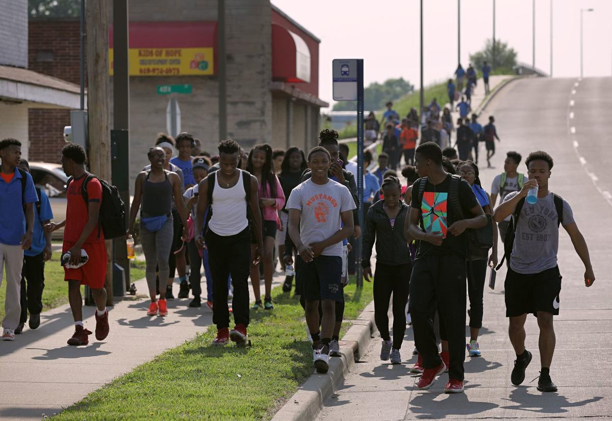 East St. Louis School Board votes to save track season | Boys Track | 0