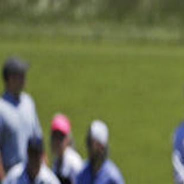 Dustin Johnson Shares Lead As Scores Soar In U S Open Golf Stltoday Com
