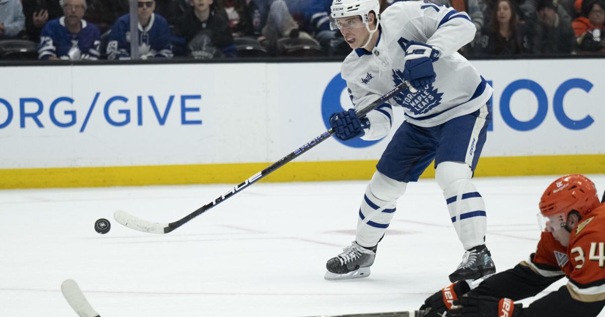 Image for article Tipsheet Aggressive Golden Knights strike again, win Marner sweepstakes