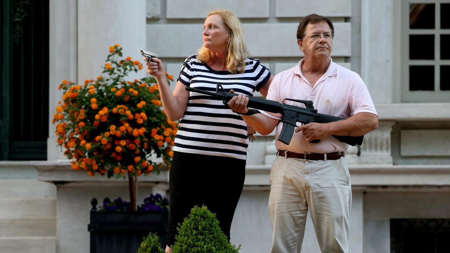 St. Louis couple who pointed guns at protesters saw threat by 'bad ...