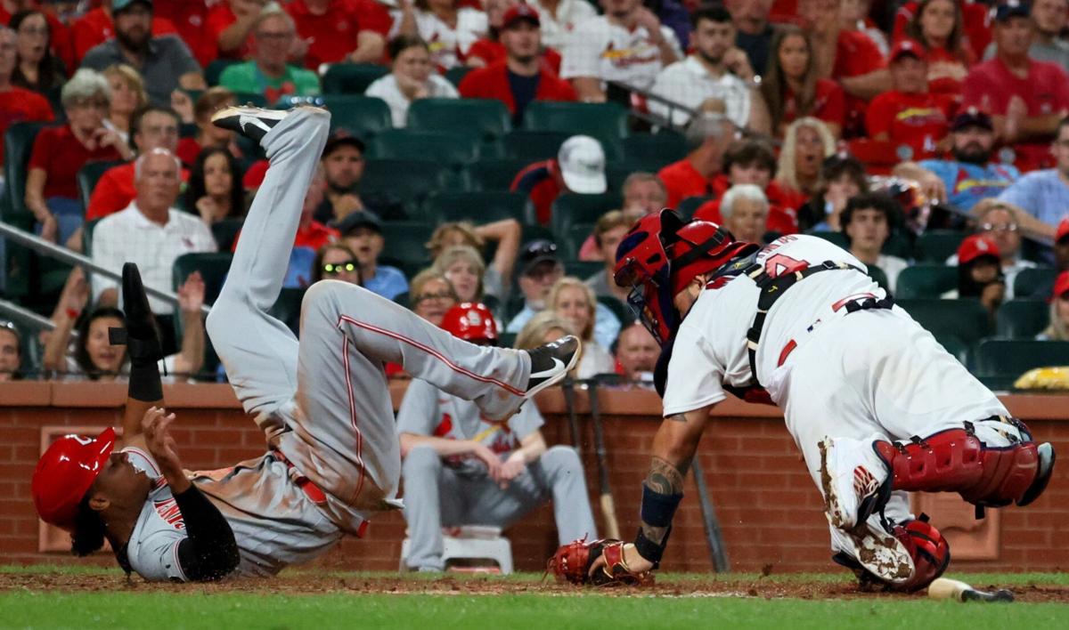 Barrero, Reds score two in ninth, beat Cardinals 4-2 - The San