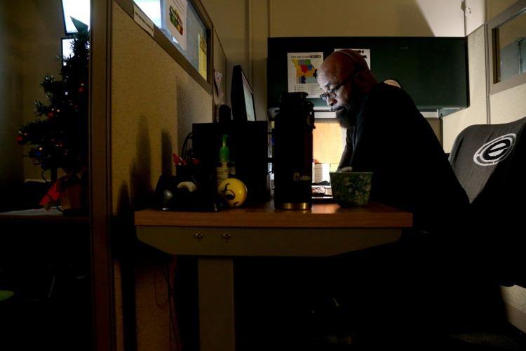 Provident Behavioral Health staffs a 988 call center