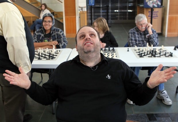 St. Louis chessman shows he's the grandmaster