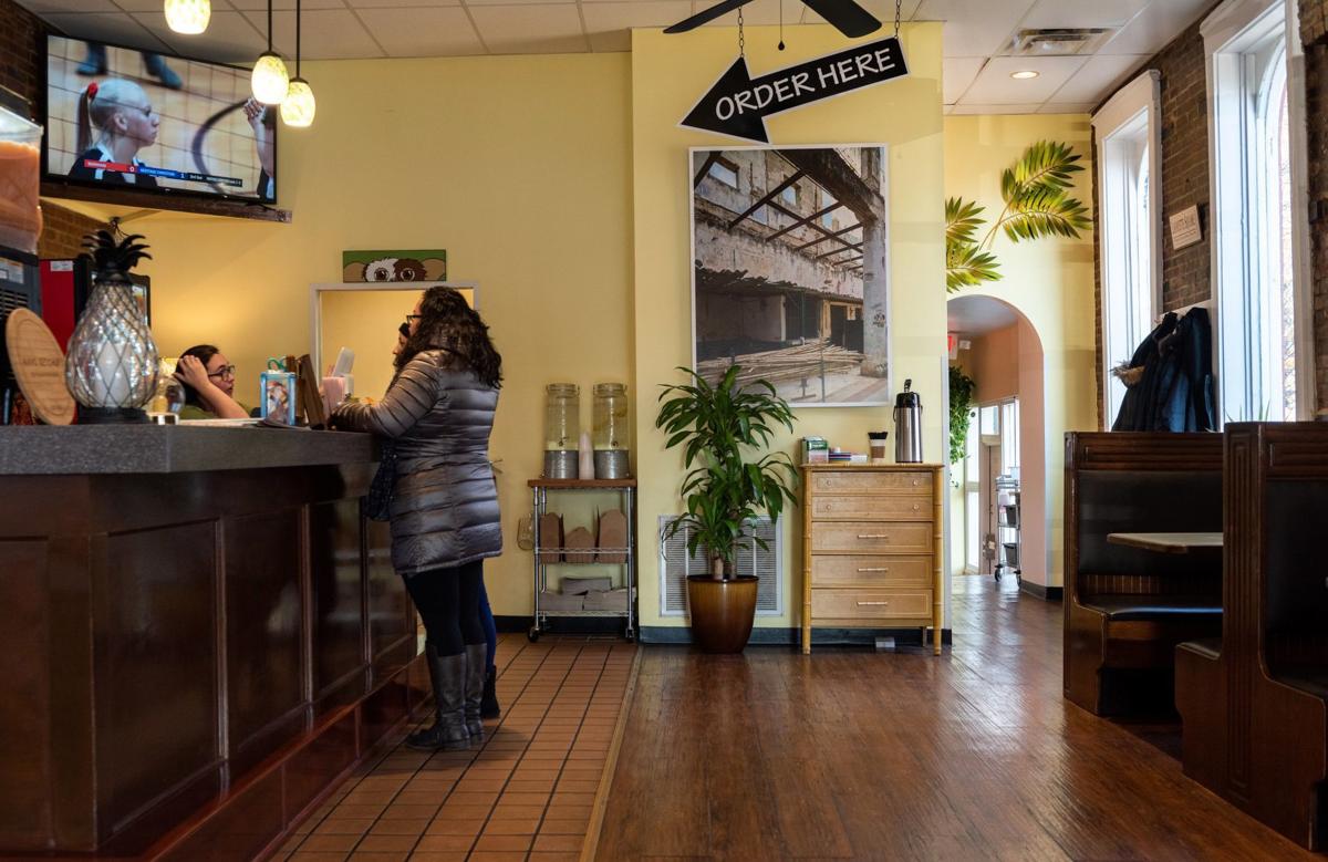 Mayo Ketchup S Fast Casual Caribbean Fare Energizes Lafayette