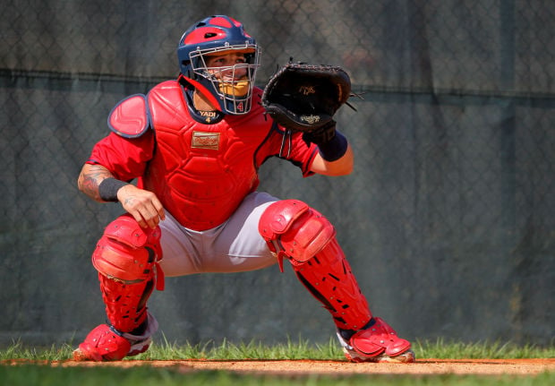 St. Louis Cardinals - Yadi shows off his new catching gear