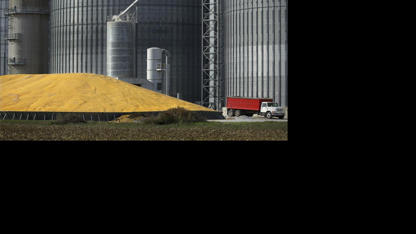 ADM offers free corn drying at three Midwest processing