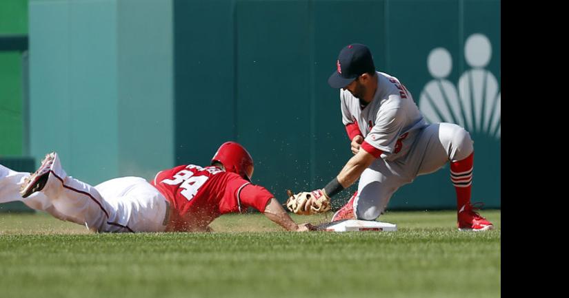 walk-off-in-a-sentence-examples-21-ways-to-use-walk-off
