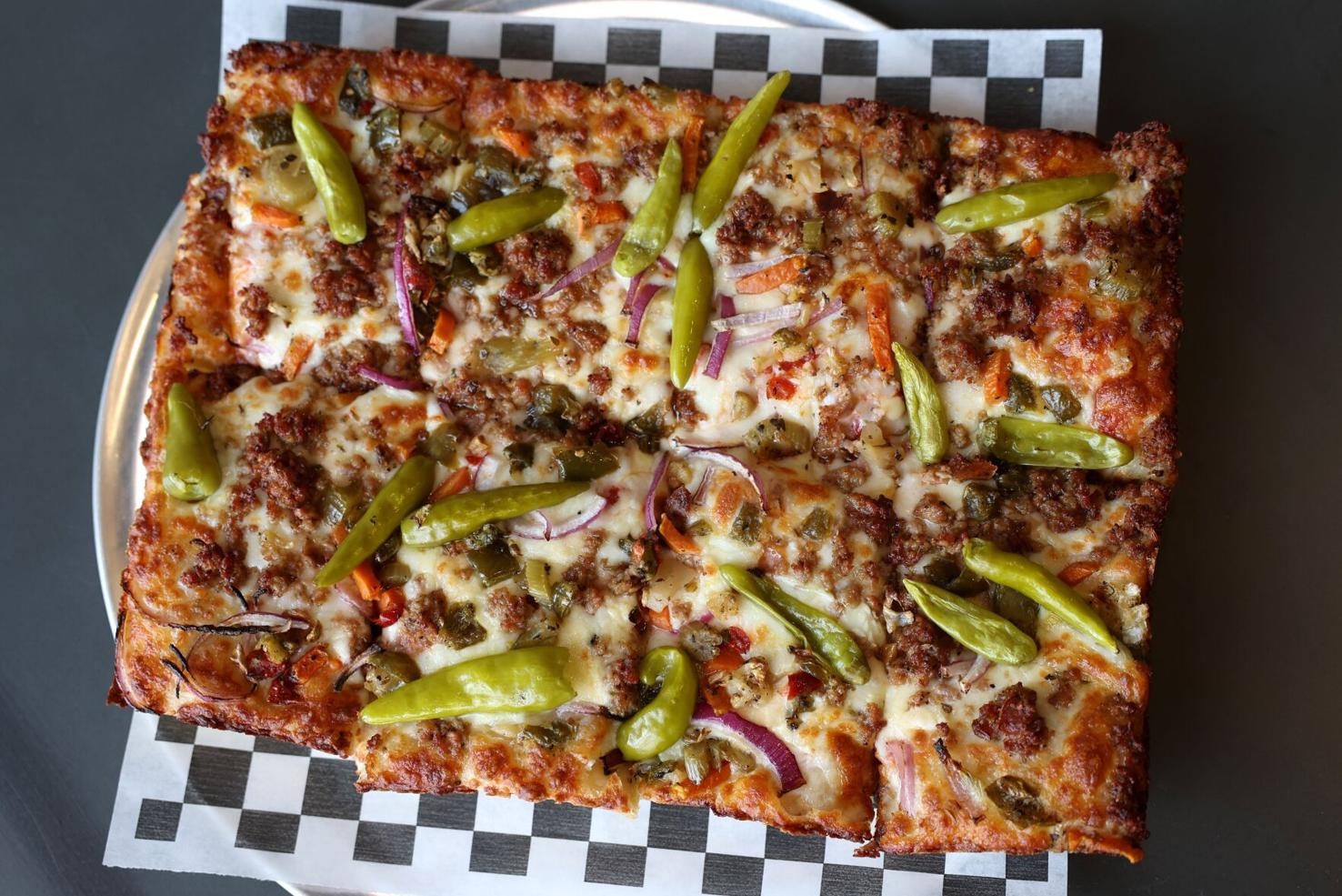 Motor Town Pizza revs up Richmond Heights with delicious Detroit-style pies