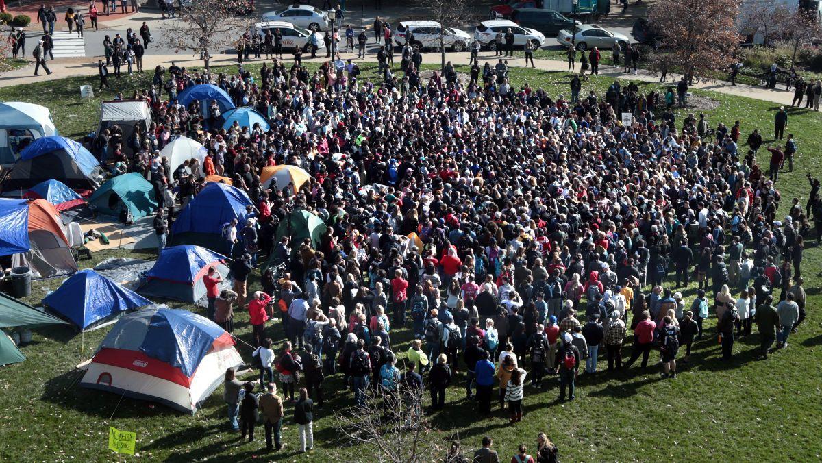 Mizzou chancellor forced out, just hours after resignation of UM president amid campus protests
