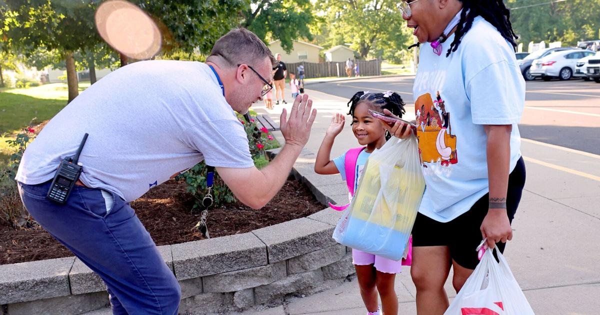 Photos: First day of school at Cold Water Elementary in Hazelwood School District