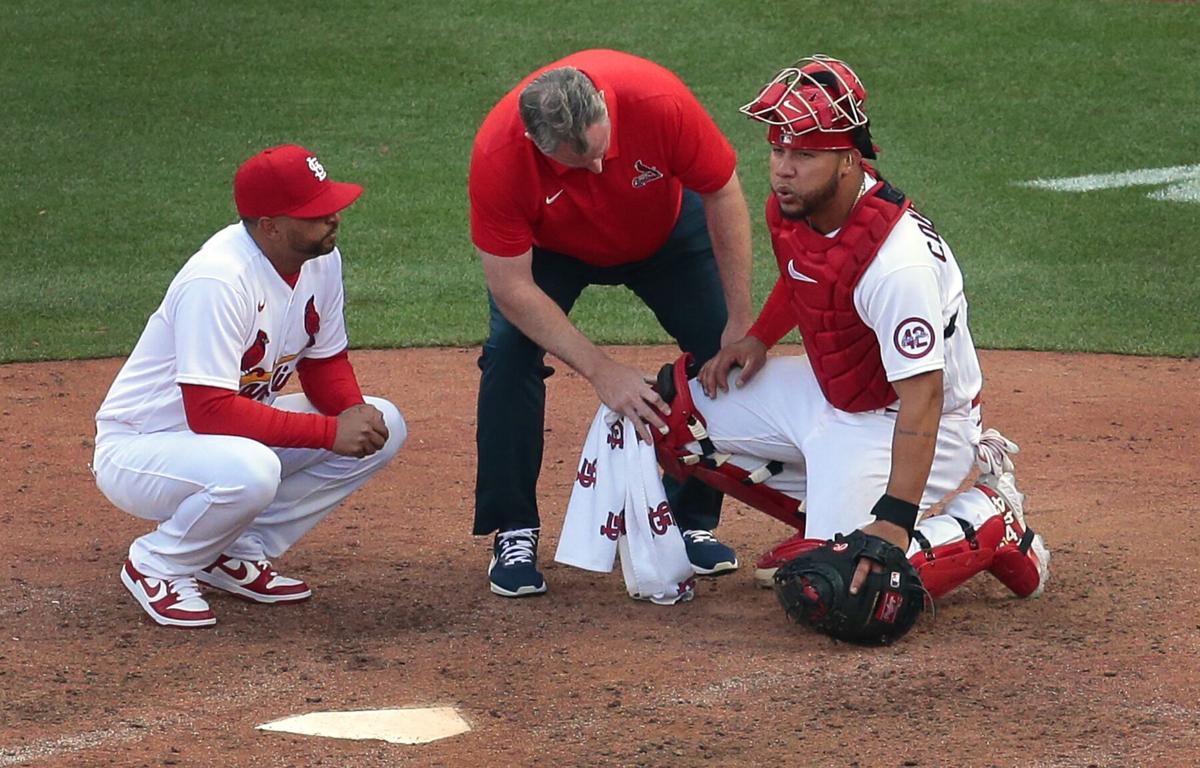 Update on the knee injury to St. Louis Cardinals catcher Willson