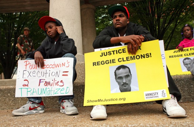 Rally for Reggie Clemons in Kiener