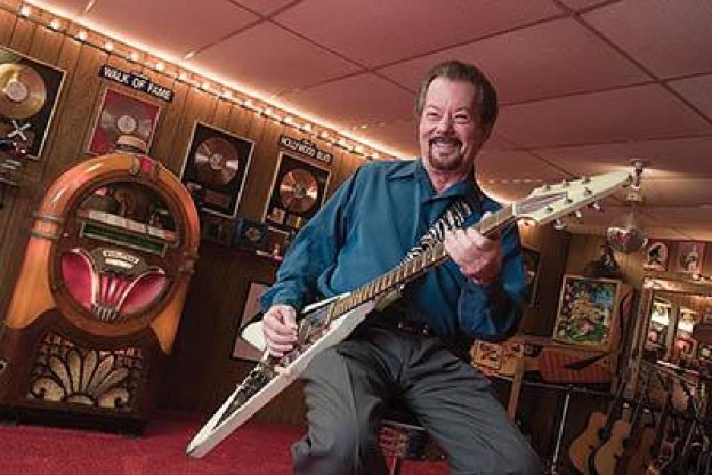 Peak Performance Suburban Journals Of Greater St Louis Stltoday Com Louis native and chuck berry disciple billy peek will pay tribute to his mentor and friend the only way he knows how. peak performance suburban journals of