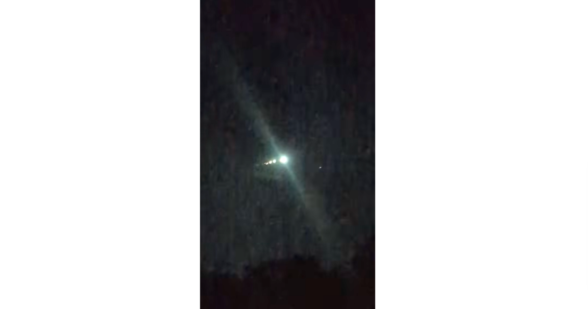 Meteor streaks above St. Louis area