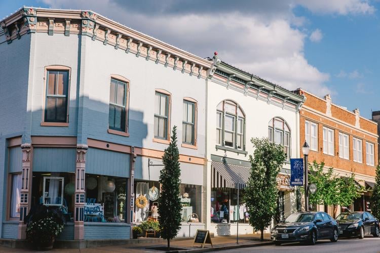 ster Groves area offers ample, diverse employment and business