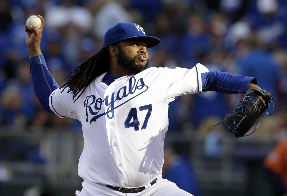 Royals excited to acquire Cueto from Reds