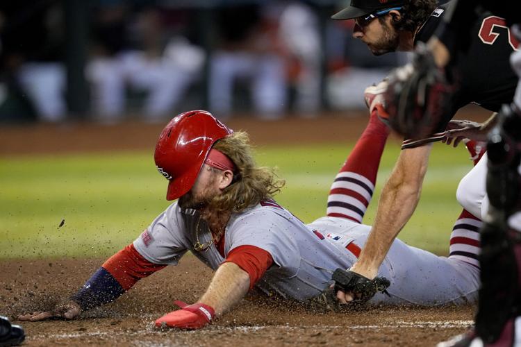 Nolan Gorman hits go-ahead home run in ninth as Cardinals clip Red