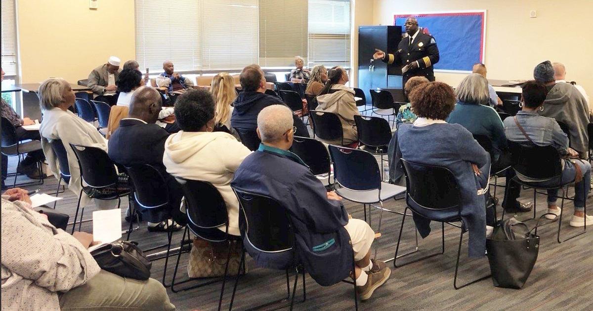 St. Louis Police Chief John Hayden addresses audience at crime prevention summit