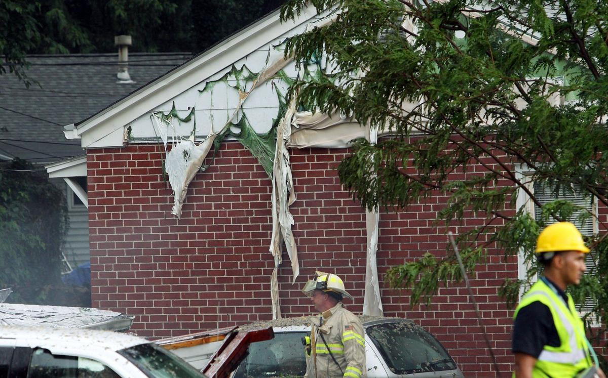 Explosion destroys house in Florissant Local