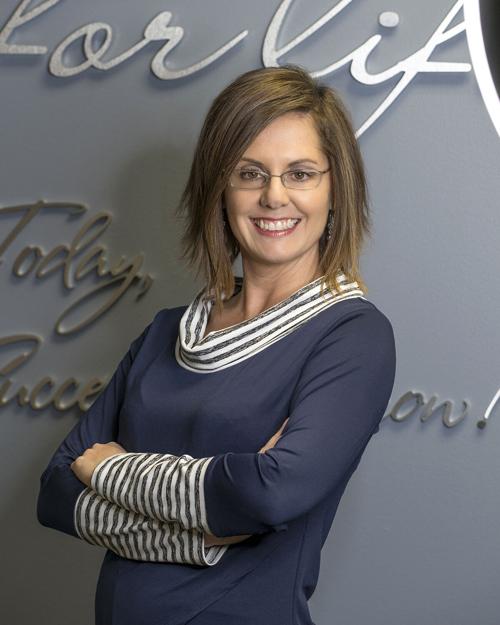 Dr. Julie Steinhauer