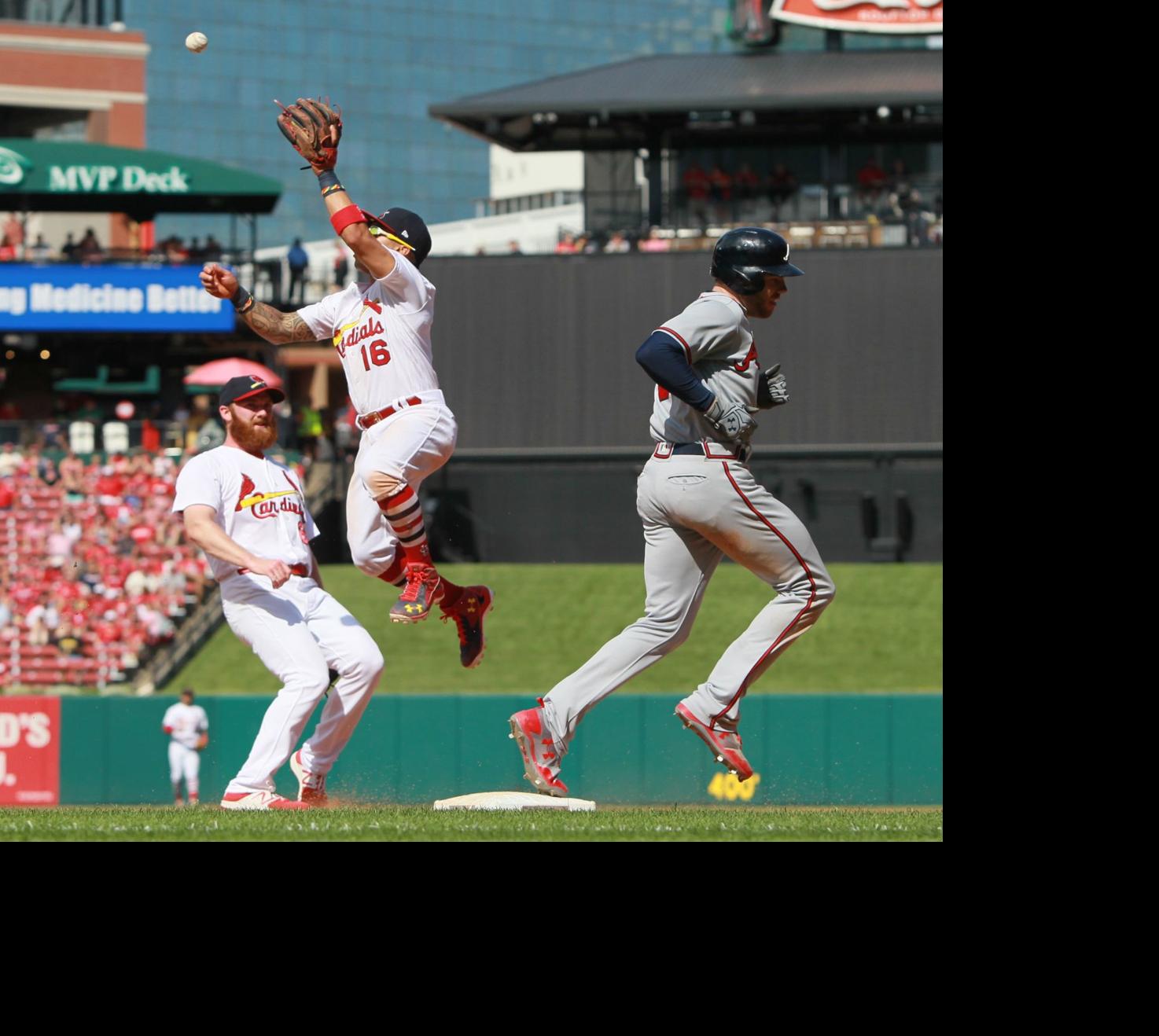 Mistake-prone Cards knuckle under to Braves | St. Louis Cardinals | www.semadata.org