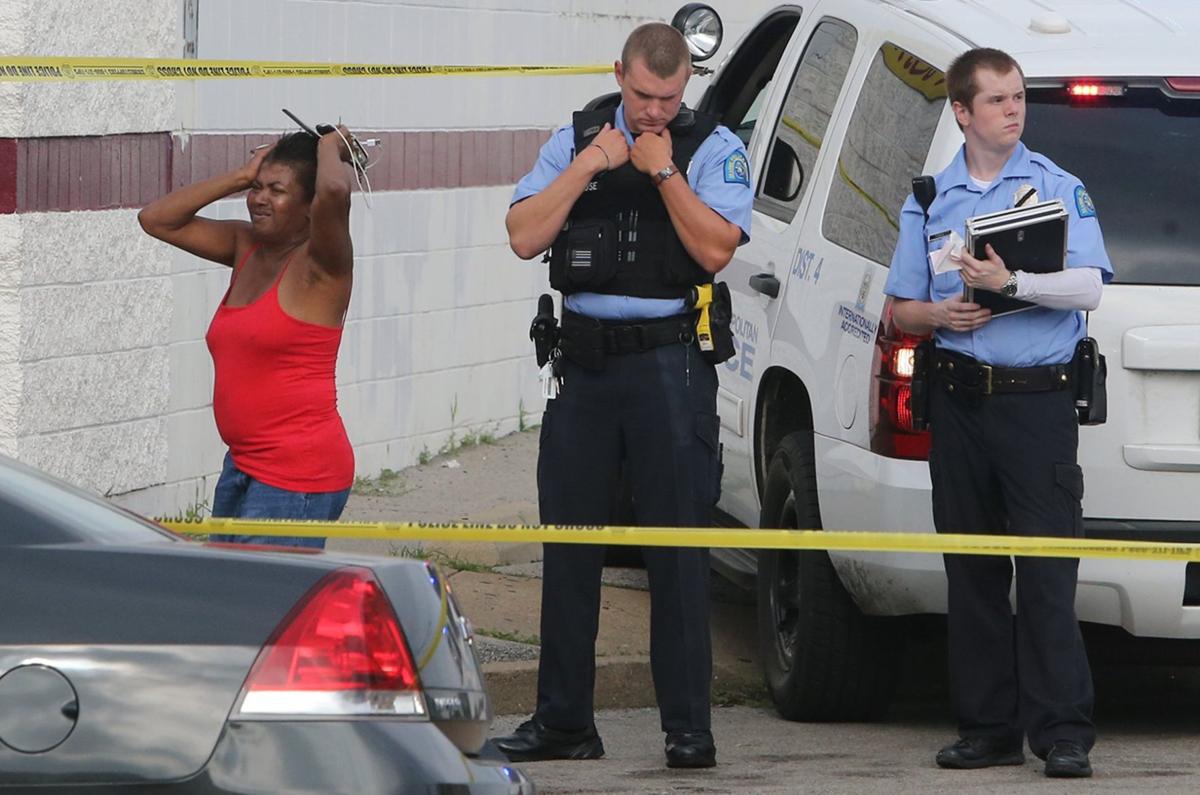 Police identify man shot to death outside pizza shop north of downtown ...