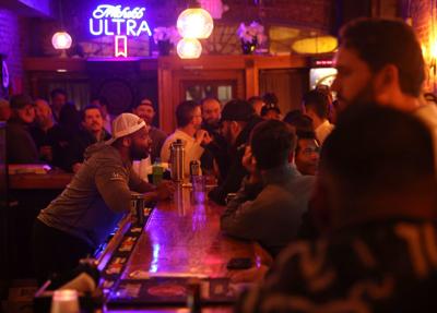 Supporters show up at Bar:PM