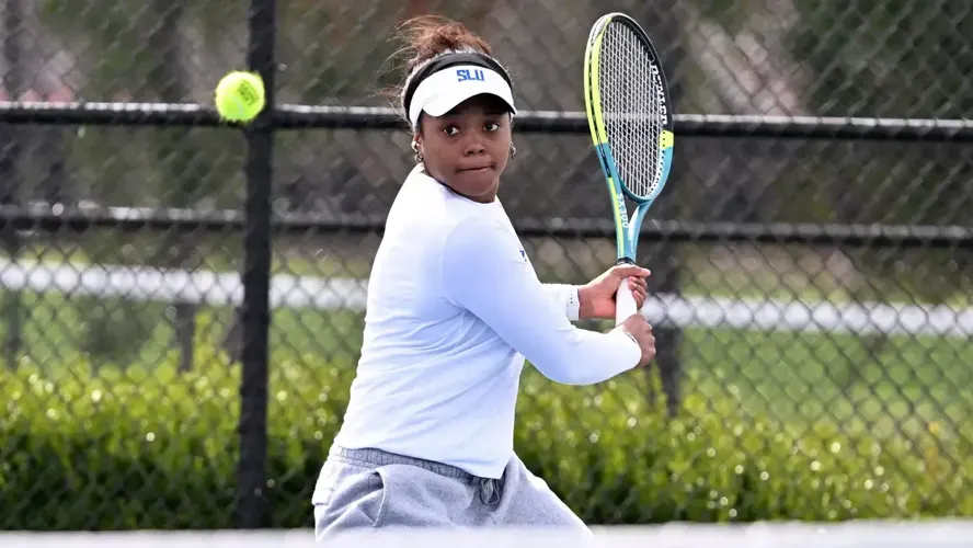 White, Hill Win Twice vs. Lindenwood