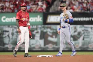 Cardinals host Royals