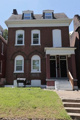 Vernon Gentry buying up property in n. �����Ӱ�ԭ��