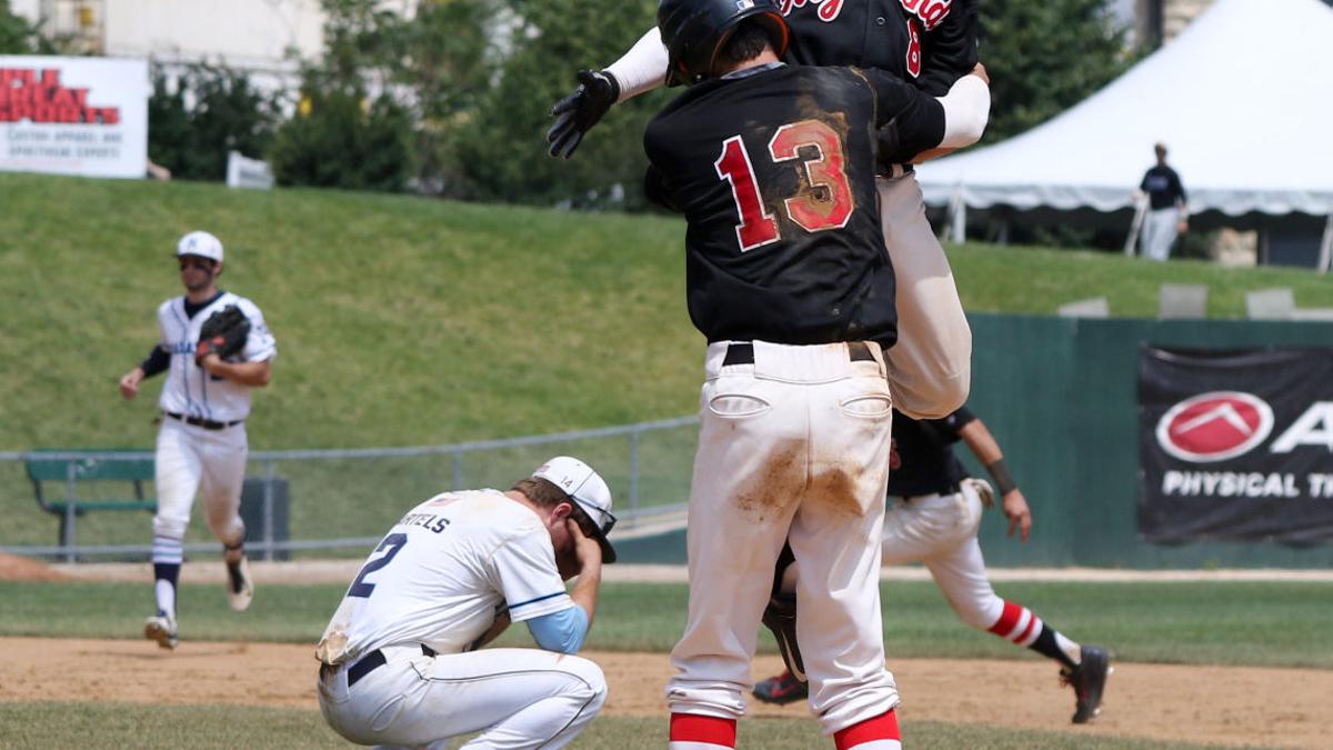Small Schools Program Of The Year Highland S Memorable Year Capped By Baseball Title Latest Headlines Stltoday Com