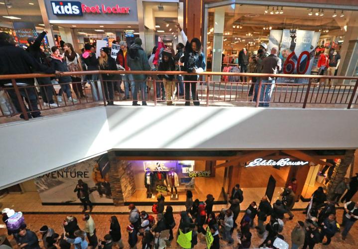 Protesters in Galleria