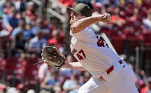 Cardinals miss the sweep against the Royals, lose 2-0